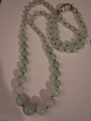 Jade/aventurine icy green gemstone graduated necklace, individually knotted