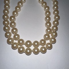 Faux Pearl Necklace Hand Knotted Cream Pearls 32″ Silver Tone & Diamanté Clasp