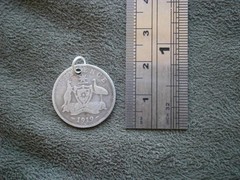 George V Sterling Silver Australia Sixpence Coin Bracelet Charm Pendant 1919