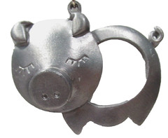 PEWTER OR PLATED PIGGY PIG PENDANT NECKLACE DESIGNER