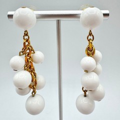 Vintage Napier White Lucite Bead Cluster Earrings Gold Tone Chain Statement