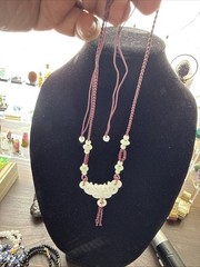 vintage jade pendant necklace