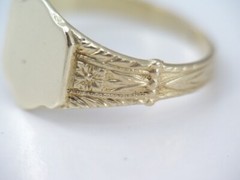 ANTIQUE VICTORIAN OB OSTBY BARTON 10K GOLD CHILD/ BABY SIGNET RING NO MONO sz 1
