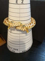 KJL kenneth jay lane bracelet hinged giraffes gold tone enamel vintage 6.5 wow!