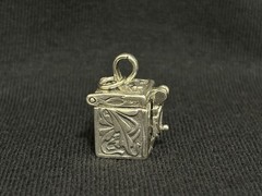 Vintage STER Sterling Silver Opening Box Charm Art Nouveau Floral Pendant 3D
