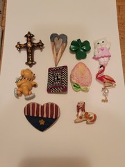 Vintage And Modern Brooch Pin Lot Mixed Themes All Occasions CA USA E459-1