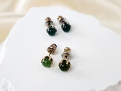 2 Pairs Green Jade Stud Earrings – 1 Silver Tone & 1 Gold Tone – Vintage