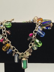 Rare Vintage Czech Uranium Glass Beaded Charm Bracelet Glows Bright Green UV