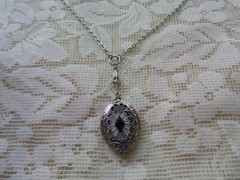 SILVER PLATED FILIGREE VICTORIAN CAMPHOR GLASS LOCKET