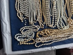 59 VINTAGE PEARL JEWELRY NECKLACES LUMINESS JAPAN AKOYA RMN MARVELLA SOME REAL