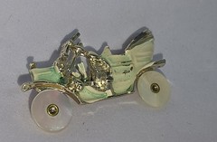 Vtg Retro Mechanical Figural Car Cabriolet 50s COLLECTIBLE Pin Brooch