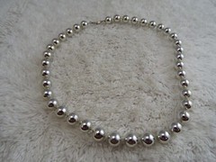 Silvertone Fused Bead Necklace (D29)