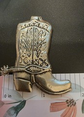 LOT Silvertone Vintage Japan Metal Tin Longhorn Bull & Cowboy Boot Brooch Pins