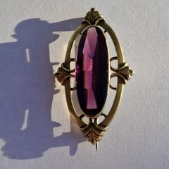 Antique Czech Amethyst Glass Sash Brooch Ornate Brass Fleur De Lis – READ