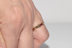 Vintage Circa 1980s 18k Gold Natural Diamond And Caliber Cut Ruby Ring
