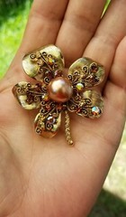 Golden Brown Crystal Faux Pearl Leaf Brooch