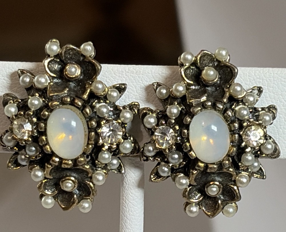 Vintage Opaline Glass Pearl Rhinestone Floral Clip Earrings Gold Tone