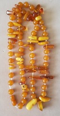 ESTATE beautiful honey Amber beaded long heavy necklace 82grams