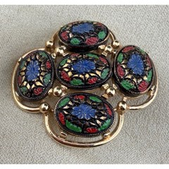 Sarah Coventry Light of the East Brooch Gold Multicolor Floral Cabochon Vintage
