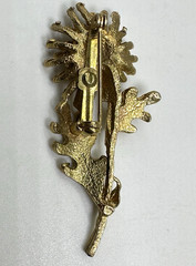 Vtg Brooch Heavy Brushed Gold Tone Aster Family Statement Piece Lapel Pin