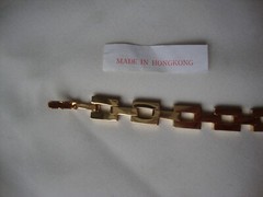 VINTAGE HONG KONG FASHION JEWELRY SQUARE FLAT LINK 7″ GOLD TONE TENNIS BRACELET