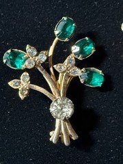 Vintage Pair Scatter Pins Flowers Emerald Green Rhinestones Gold Tone 1940s