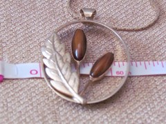 Park Lane Necklace Golden Brown Cattails Pendant Gold Tone Chain Leaves Vintage