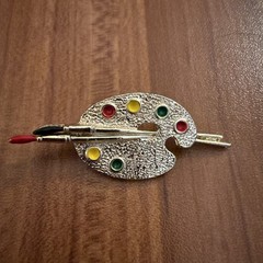 Gerry’s Signed Artist Palette And Brushes Brooch Silver Toned Colorful Painter