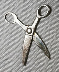 VINTAGE Sterling Silver Charm SCISSORS 925 – Charm Bracelet Sewing OPENS moves