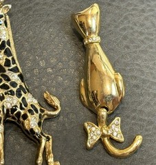 VTG CRAFT Giraffe Lot Of 3 Cat Owl Brooch Pin Gold Tone Black Enamel Rhinestone