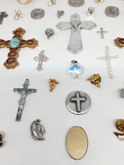 Vintage Religous Pendants, Lapel, Brooch+ Mixed Lot, 70pcs, FREE SHIP! Lot# 472