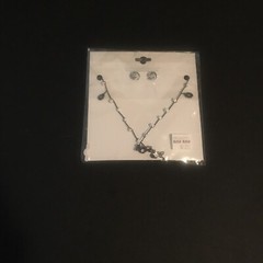 ✨VTG Victorian Collection Genuine Australian Crystal Necklace&Earrings NRFP MIB✨