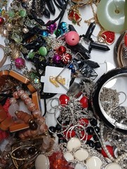 5Lbs Wearable Vintage Jewelry Huge lot Costume And More Unsearched Tangled