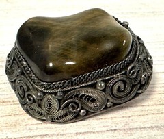 Vintage Large Tiger Eye Gemstone Silver Filigree Bezel Set Brooch