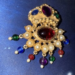 Kenneth Jay Lane Jewels Of India Multicolored Lucite Faux Pearl Brooch Signed