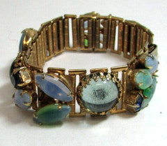 Vintage 1950’s-60’s Opaline Navette Cabochon Rhinestone Glass Gold Tone Bracelet