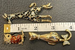 VTG CRAFT Giraffe Lot Of 3 Cat Owl Brooch Pin Gold Tone Black Enamel Rhinestone