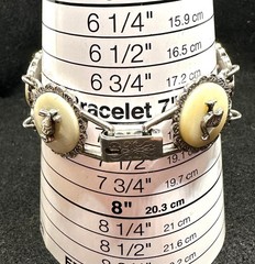 HTF Vtg Australia Souvenir MOP SILVER TONE BRACELET Kangaroo, Koala, Kookaburra