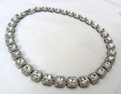 HALO PAVE SET SPARKLING LARGE FACETED CRYSTAL LINKS RHODIUM PLATE NECKLACE