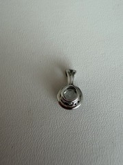 10K White Gold Pendant