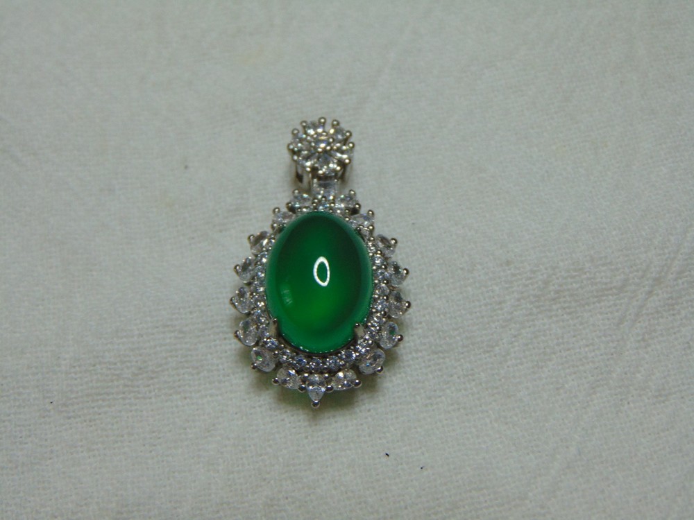 vintage faux emerald glass clear sparkling clear czs silver plated pendant