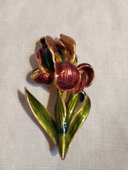 Vintage ~ MFA Signed IRIS Enamel Brooch Pin~ Museum Fine Arts Boston Purple