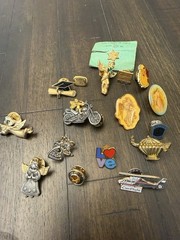 Lot Of 19 Vintage Pins
