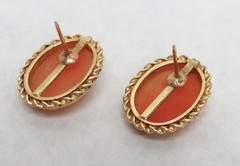 BEAUTIFUL PAIR VINTAGE 14k GOLD CAMEO EARRINGS