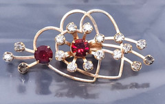 Vintage 1/20 12K GF Red Rhinestone Cuff Bracelet Heart Brooch Set