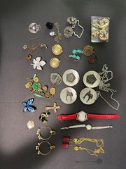 Lot Of 34 Pieces Jewelry Watches, Necklaces, Pins, Mixed Vintage