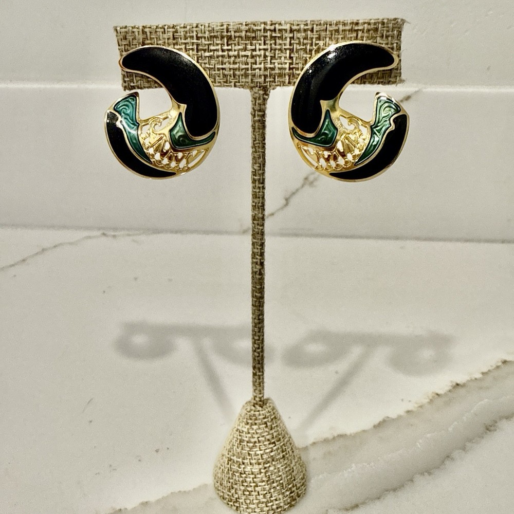 Vintage Berebi Green Blank Enamel Gold Cutout Tone Statement Post Earrings
