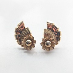 Vintage Estate Art Deco Gold Tone Floral Left Right Fem Screw Back Earrings