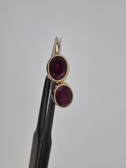 Vintage 1/20th 12K Gold Filled Earrings Screw Clasp Bezel Set Garnets Elegant!