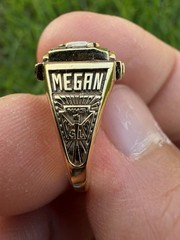 R High School Class Ring For Women